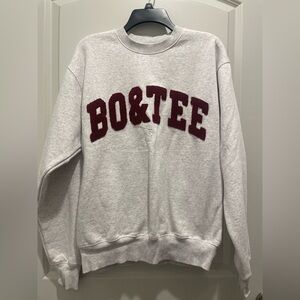 NWOT Bo & Tee Crewneck